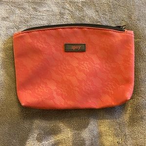 New ipsy small cosmetic bag